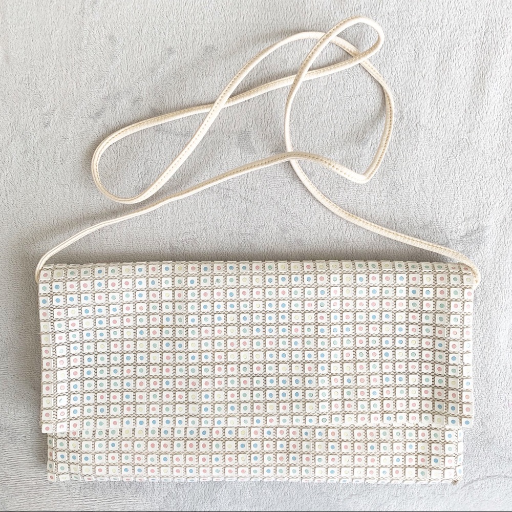 Vintage 1950’s Lumured White Tile Beaded Mesh Bag